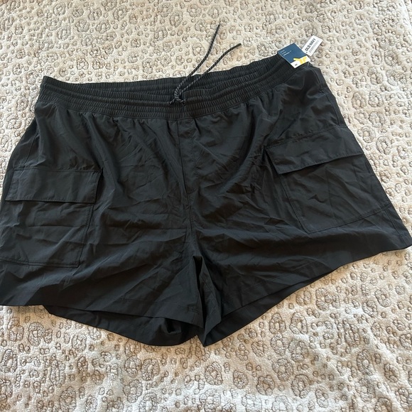 NWT Old Navy Plus Size 4X Shorts - Picture 1 of 6